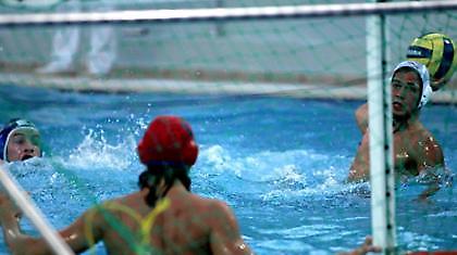 Συντριβή για Βουλιαγμένη