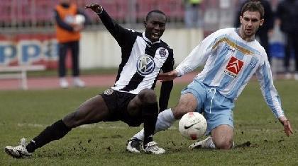 «Βλέπει» Λαζάρεβιτς ο Πανιώνιος