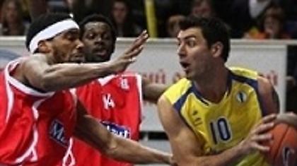 Ρωσική κυριαρχία, «σοκ» για Ερυθρό Αστέρα, Φορτιτούντο