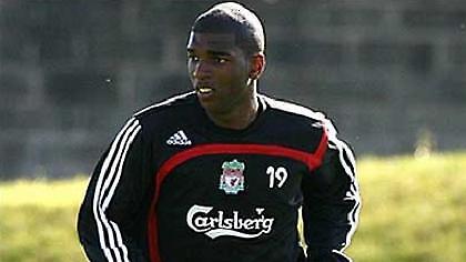 Μπάμπελ: «Η υπομονή μου εξαντλείται…»