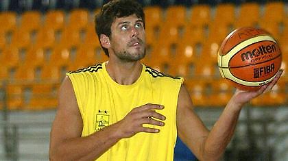 Μπάρλος: «Η ΑΕΚ δεν έχει να χάσει τίποτα»