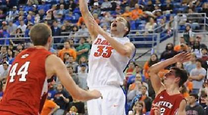 Νίκη για Καλάθη