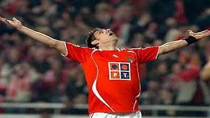 Κόντρα Κατσουράνη με Μπενφίκα