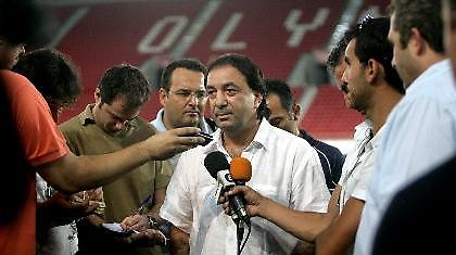 Παραίτηση και… απόσυρση