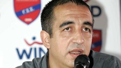 Παραιτήσεων συνέχεια