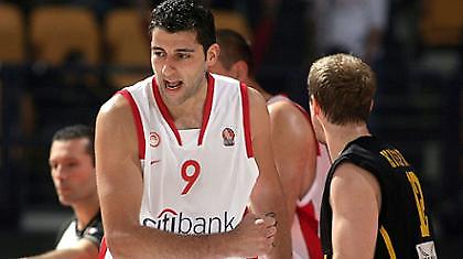 Χωρίς Μπουρούση και Πελεκάνο στην Λάρισα