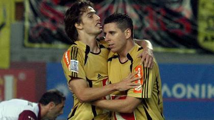 Να «σπάσει» την παράδοση