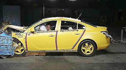 Tα 5 σστέρια ασφάλειας του νέου Opel Insignia