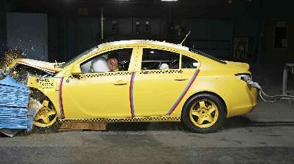 Tα 5 σστέρια ασφάλειας του νέου Opel Insignia