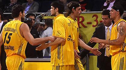 Τρεις νίκες και μια ήττα