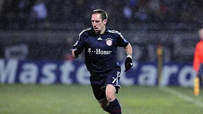 Υπεροχή για Μπάγερν, υπέροχη η Λιόν