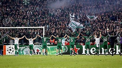 Η Ελλάδα στην πλάτη του ΠΑΟ