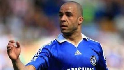 «Δεν ζήτησε να φύγει ο Άλεξ»