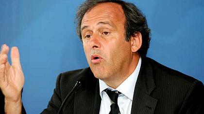 Mόνη το EURO 2012 η Πολωνία;