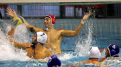 Συνεχίζει αήττητος ο Ολυμπιακός