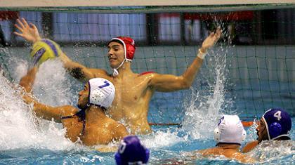 Συνεχίζει αήττητος ο Ολυμπιακός