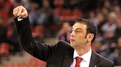 Τριφούνοβιτς: «Δεν είμαστε ομαδικοί»