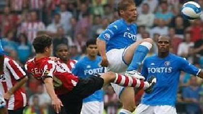 Eredivisie: Τα φώτα στο «Φίλιπς Στάντιον»