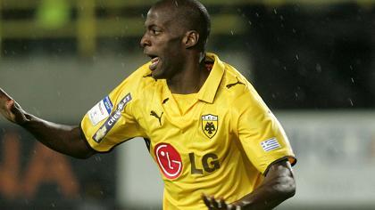 «Φιλί ζωής» από Εντίνιο!