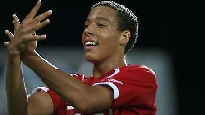 «Μάχη» Τσέλσι-Μάντσεστερ Γιουνάιτεντ για τον Βίτσελ