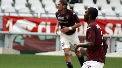 Στο νοσοκομείο ο Ογκμπόνα