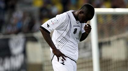 ΟΦΗ: Δεν υπάρχει όρος στο συμβόλαιο του Εντόι για Παναθηναϊκό