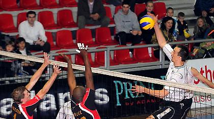 Κορυφαίοι Αζένια, Γιορντάνοφ