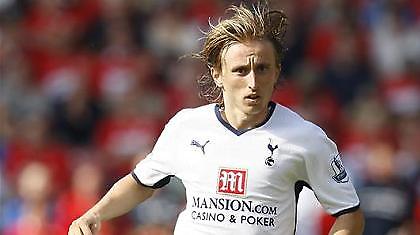 Ρέντναπ: «Παγκόσμιας κλάσης ο Μόντριτς»