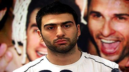 Α1: «Στηρίζουμε απόλυτα τον πρόεδρο»