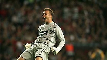 Παραμένει στη Σέλτικ ο Μπόρουτς