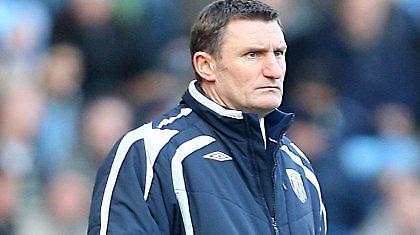 Μόουμπρεϊ: «Έπρεπε να πάρει κόκκινη ο Μπάλακ!»