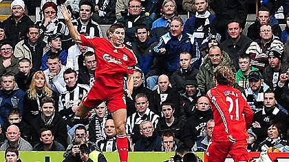 Premier League: Λίβερπουλ πέντε αστέρων