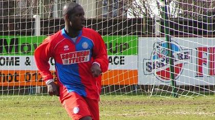 Πέτιγκρου: «Τιμή μου»