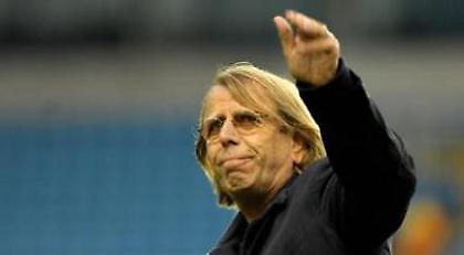 Παραμένει στο Ομάν ο Λερουά