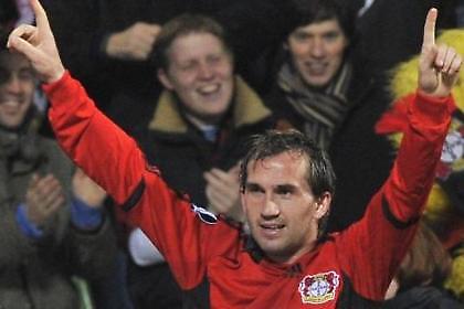 Μικροεπέμβαση στο γόνατο ο Γκέκας