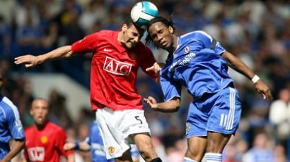 Premier League: «Κόκκινοι διάβολοι» εναντίον «μπλε»