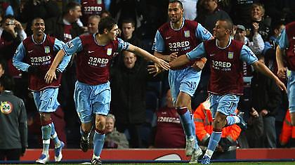 Premier League: Απτόητοι οι «χωριάτες»