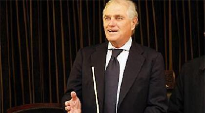 Καλντερόν: «Η Ρεάλ ποτέ δεν πεθαίνει»