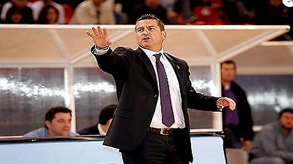 Ζούρος: «Να κάνουμε το καθήκον μας και βλέπουμε»