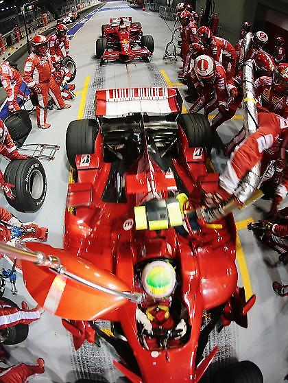 Επιμένει σε ηλεκτρονικά φώτα η Ferrari