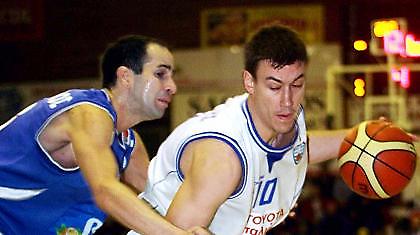 Μαγκουνής: «Να κάνουμε ότι καλύτερο μπορούμε κόντρα στον Ολυμπιακό»