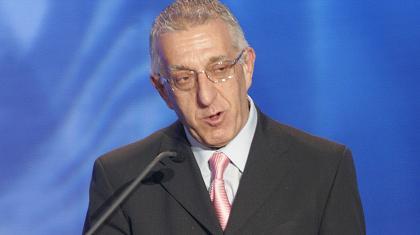 Κακλαμάνης: «Άδικο να καθυστερεί κάτι για το καλό της πόλης»