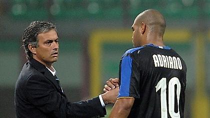 Mουρίνιο: «Μόνο αν χάσει κιλά θα πάρει ευκαιρίες ο Αντριάνο»