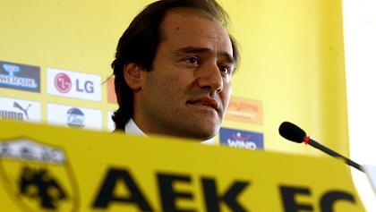 AEK: «Στηρίζουμε Πιλάβιο»