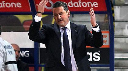 Ζούρος: «Πρέπει να είμαστε σοβαροί…»