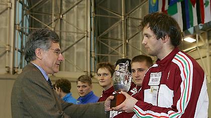 Δικαιώθηκε η ομοσπονδία ξιφασκίας