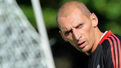 Ανανέωσε ο Αμπιάτι…