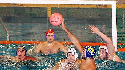 Με άνεση Ολυμπιακός, Πανιώνιος