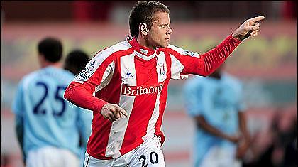 Premier League: «Οξυγόνο» για Στόουκ