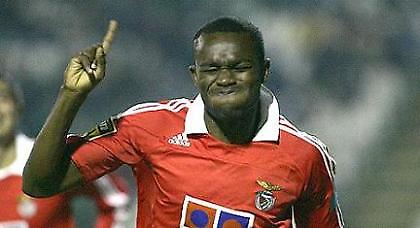 Superliga: Δύσκολη νίκη για Μπενφίκα, γκέλα για Σπόρτινγκ